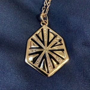 Rose gold toned necklace